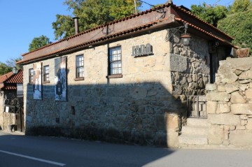 Locaux commerciaux à Jugueiros