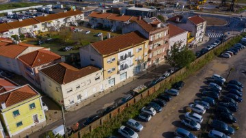 Prédio em Póvoa de Santa Iria e Forte da Casa