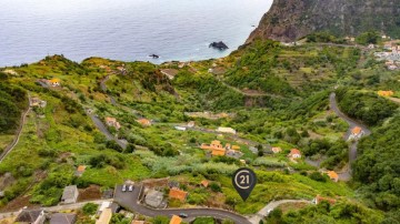Terreno em Ponta Delgada