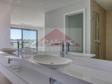 Apartment 3 Bedrooms in Alcochete