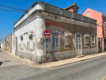 Prédio em Montijo e Afonsoeiro