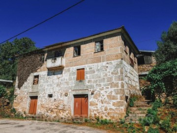 Quintas e casas rústicas 8 Quartos em Arnoia