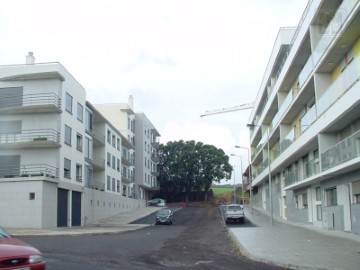Terreno em Ponta Delgada (São José)