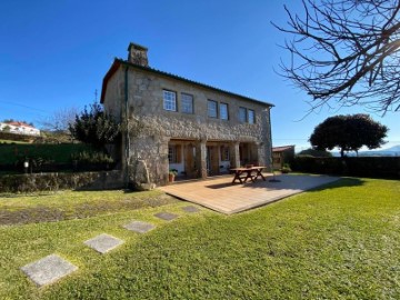 Country homes 7 Bedrooms in Agualonga