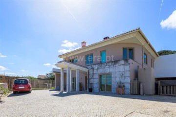 Maison 7 Chambres à Alcabideche