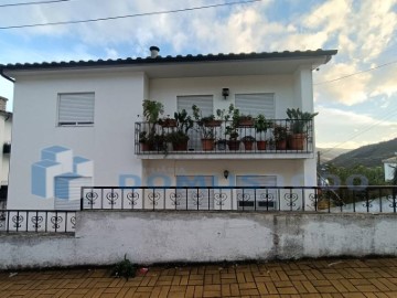 Apartamento 3 Quartos em Pinhão