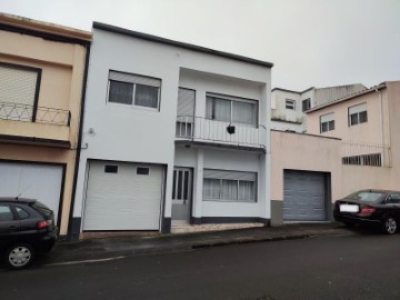 Casa o chalet 4 Habitaciones en Ponta Delgada (São Sebastião)
