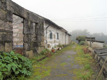 Moradia 8 Quartos em Selho (São Jorge)