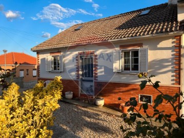 Maison 3 Chambres à Santa Comba de Vilariça