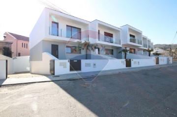 Casa o chalet 3 Habitaciones en Refojos de Basto, Outeiro e Painzela