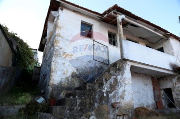 Maison 3 Chambres à Valpedre