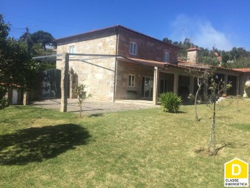 Maison 3 Chambres à Palmeira de Faro e Curvos