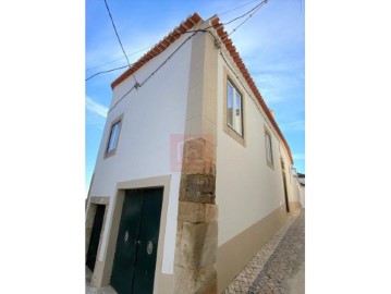 Moradia 10 Quartos em Alenquer (Santo Estêvão e Triana)