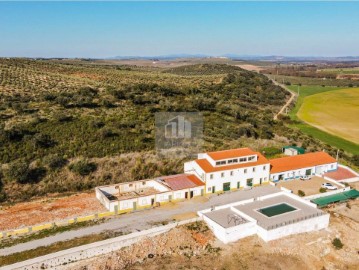 Quintas e casas rústicas 5 Quartos em São João Batista