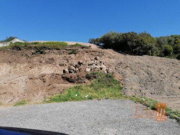 Land in Almargem do Bispo, Pêro Pinheiro e Montelavar