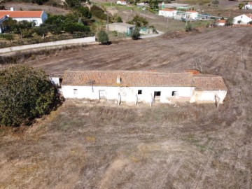 Quintas e casas rústicas em Cercal