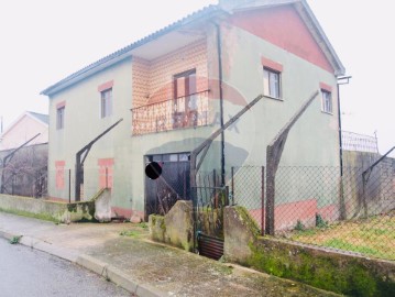 Maison 4 Chambres à Mogadouro, Valverde, Vale de Porco e Vilar de Rei
