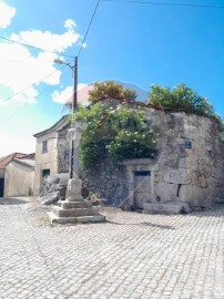 Moradia 3 Quartos em Vila Nova de Paiva, Alhais e Fráguas