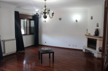 Appartement 4 Chambres à Espinho