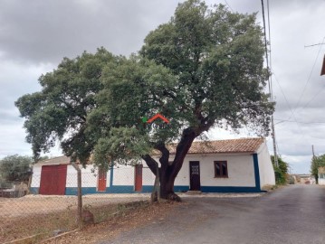 Quintas e casas rústicas 2 Quartos em Ferreira do Alentejo e Canhestros