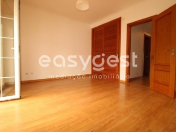 House 3 Bedrooms in Gaeiras