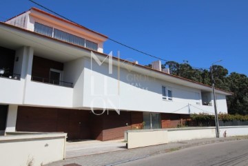 Maison 5 Chambres à Esgueira