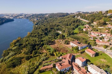 Moradia 5 Quartos em Gondomar (São Cosme), Valbom e Jovim