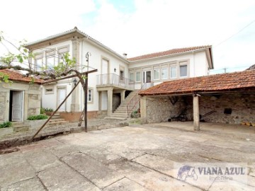 Quintas e casas rústicas 3 Quartos em Santa Marta de Portuzelo