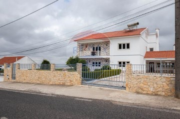 House 7 Bedrooms in Santo Quintino