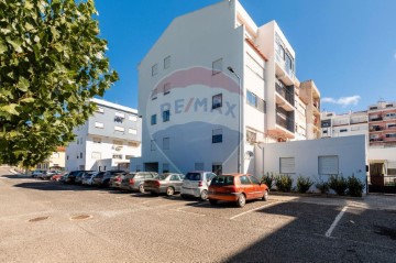 Apartment 3 Bedrooms in Vimeiro