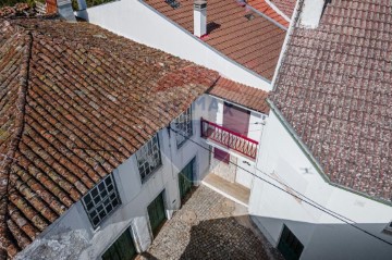 House 2 Bedrooms in Moimenta da Beira