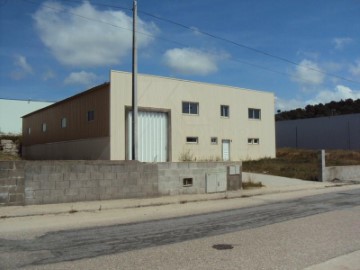 Industrial building / warehouse in Castanheira