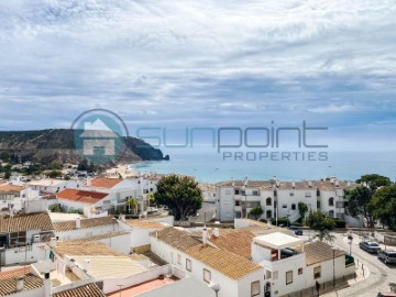 Apartment 3 Bedrooms in Luz