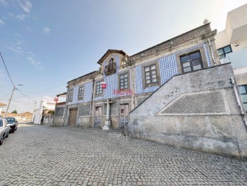 Maisons de campagne 8 Chambres à Grijó e Sermonde