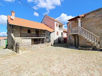 Casa o chalet 4 Habitaciones en Tourém