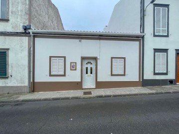 Maison 2 Chambres à Ponta Delgada (São José)