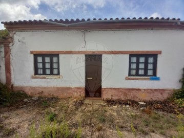 Casa o chalet 2 Habitaciones en São Facundo e Vale das Mós