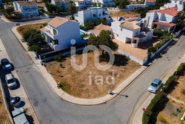 Terreno em Quelfes