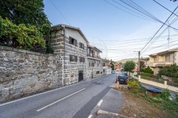 Maison 3 Chambres à Nespereira