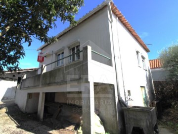Maison 4 Chambres à Vila de Punhe