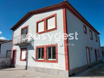 House 3 Bedrooms in Lajes