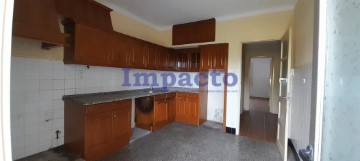 Apartamento 3 Quartos em Aguada de Cima