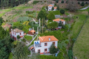 Quintas e casas rústicas 5 Quartos em Camacha