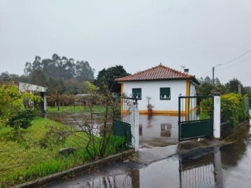 Moradia 2 Quartos em Campos e Vila Meã