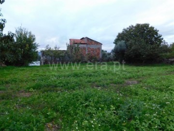 Country homes in Fundão, Valverde, Donas, A. Joanes, A. Nova Cabo