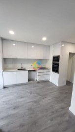 Apartamento 3 Quartos em Lourosa