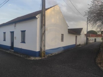 Maison 2 Chambres à Malhou, Louriceira e Espinheiro