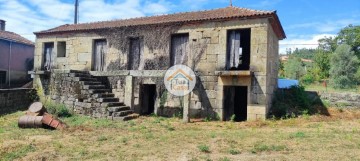 Quintas e casas rústicas 2 Quartos em Serrazes