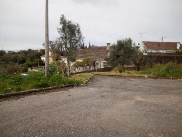 Terreno em São João Baptista e Santa Maria dos Olivais