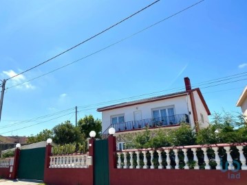 House 5 Bedrooms in Peniche